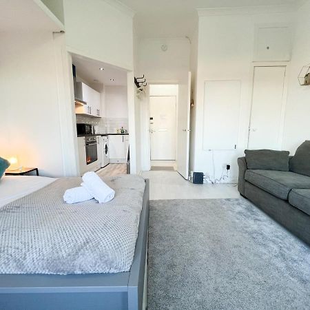 1Bd Glasgow Apartment エクステリア 写真